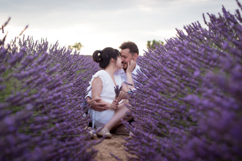 Photographe-couple-engagement-aix-en-provence-marseille-pertuis