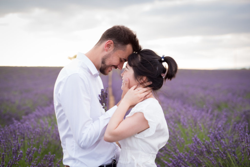 Photographe-couple-engagement-aix-en-provence-marseille-pertuis